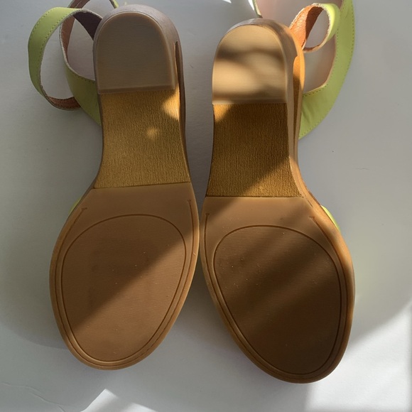 NWOB Lucky Brand Wyndin sandal 9.5 - Picture 4 of 4